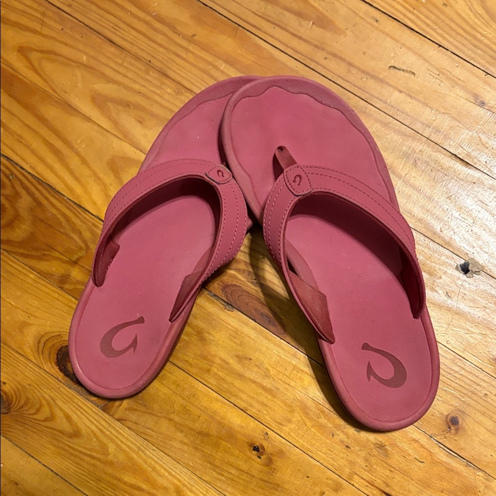 OluKai Women's Sandals in Deep Red
